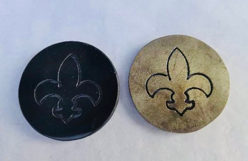 Fleur De Lis Carved Disks Set